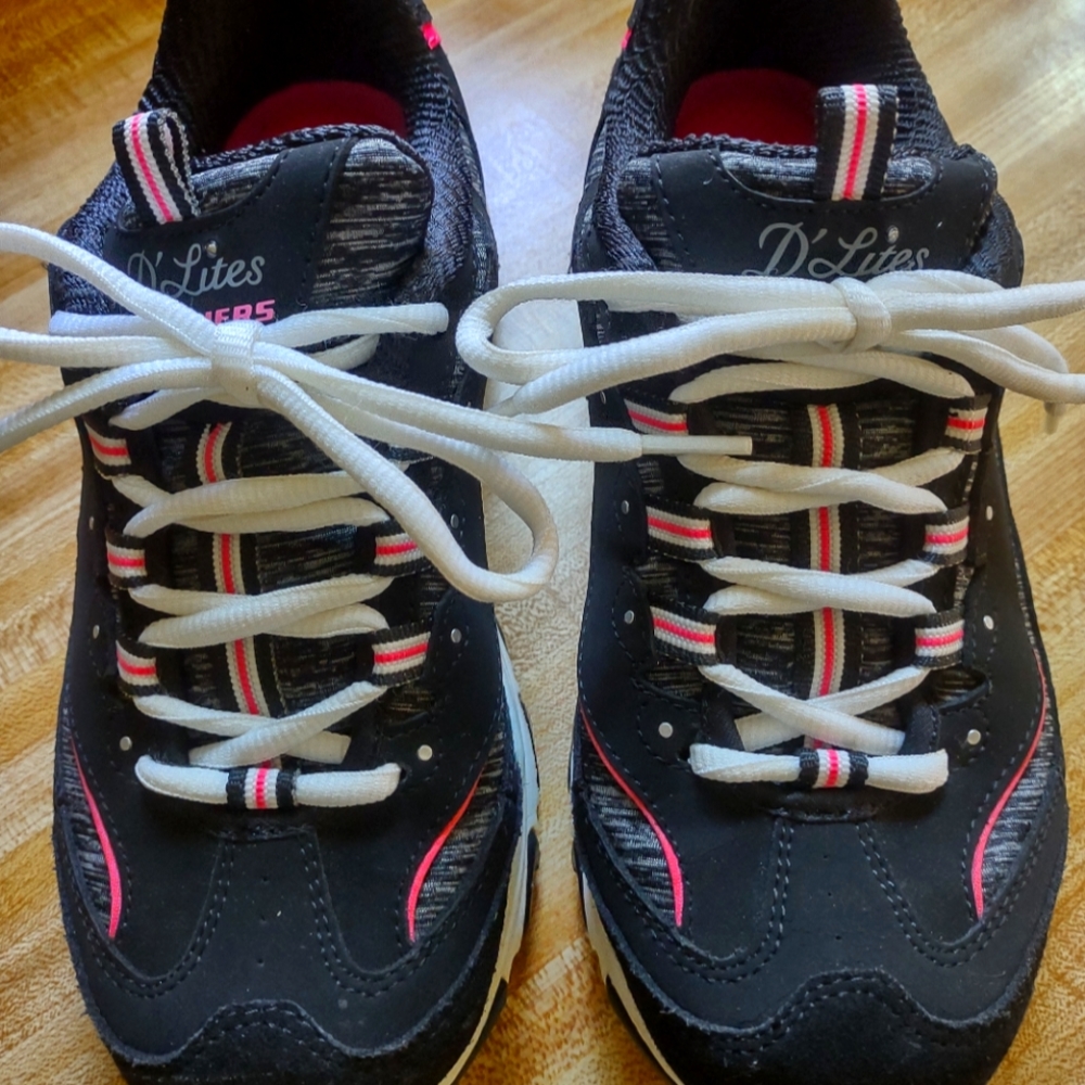 Skechers D'Lites shoes